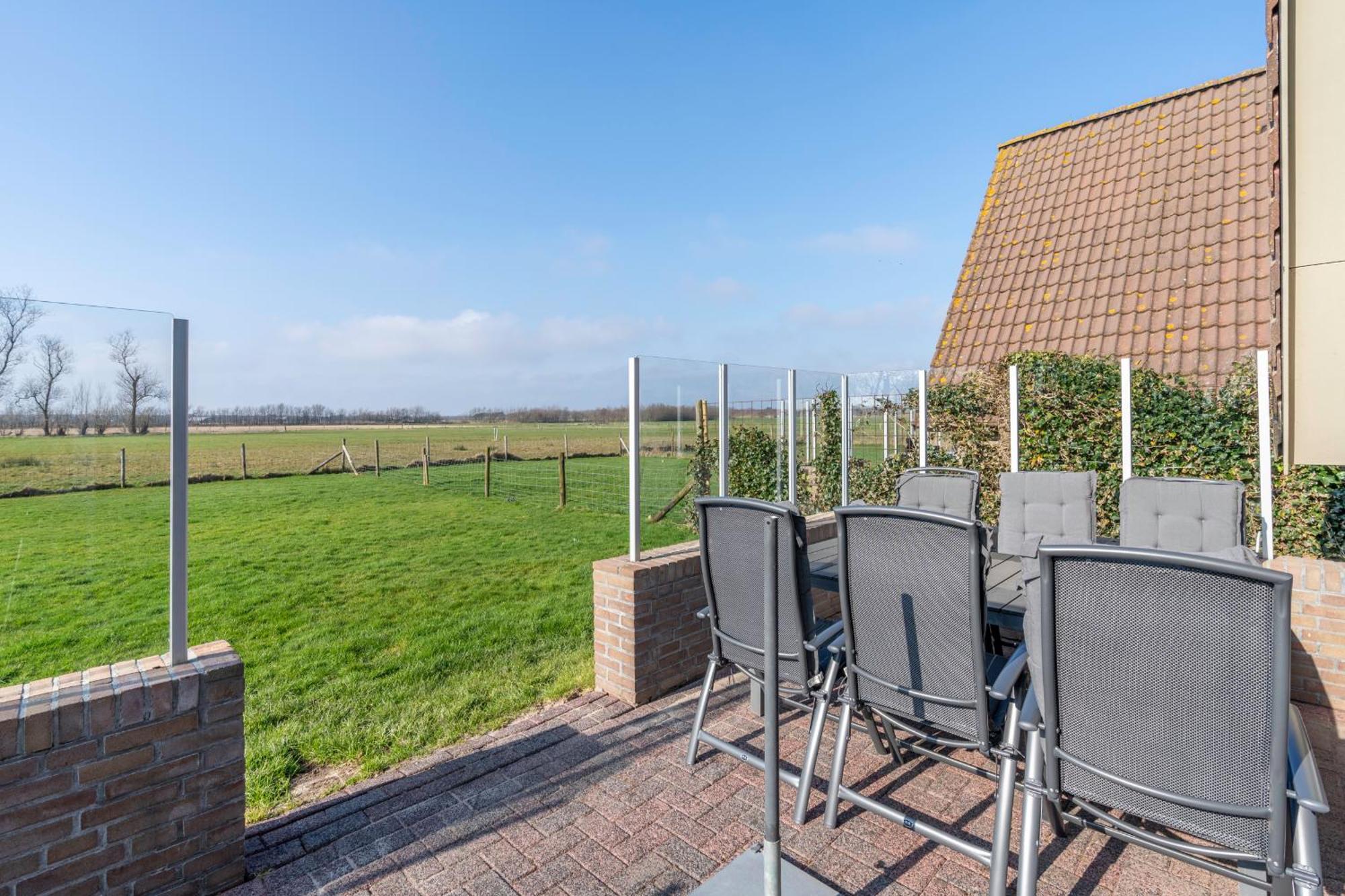 Villa Nieuwlanderweg 75 De Waal Esterno foto