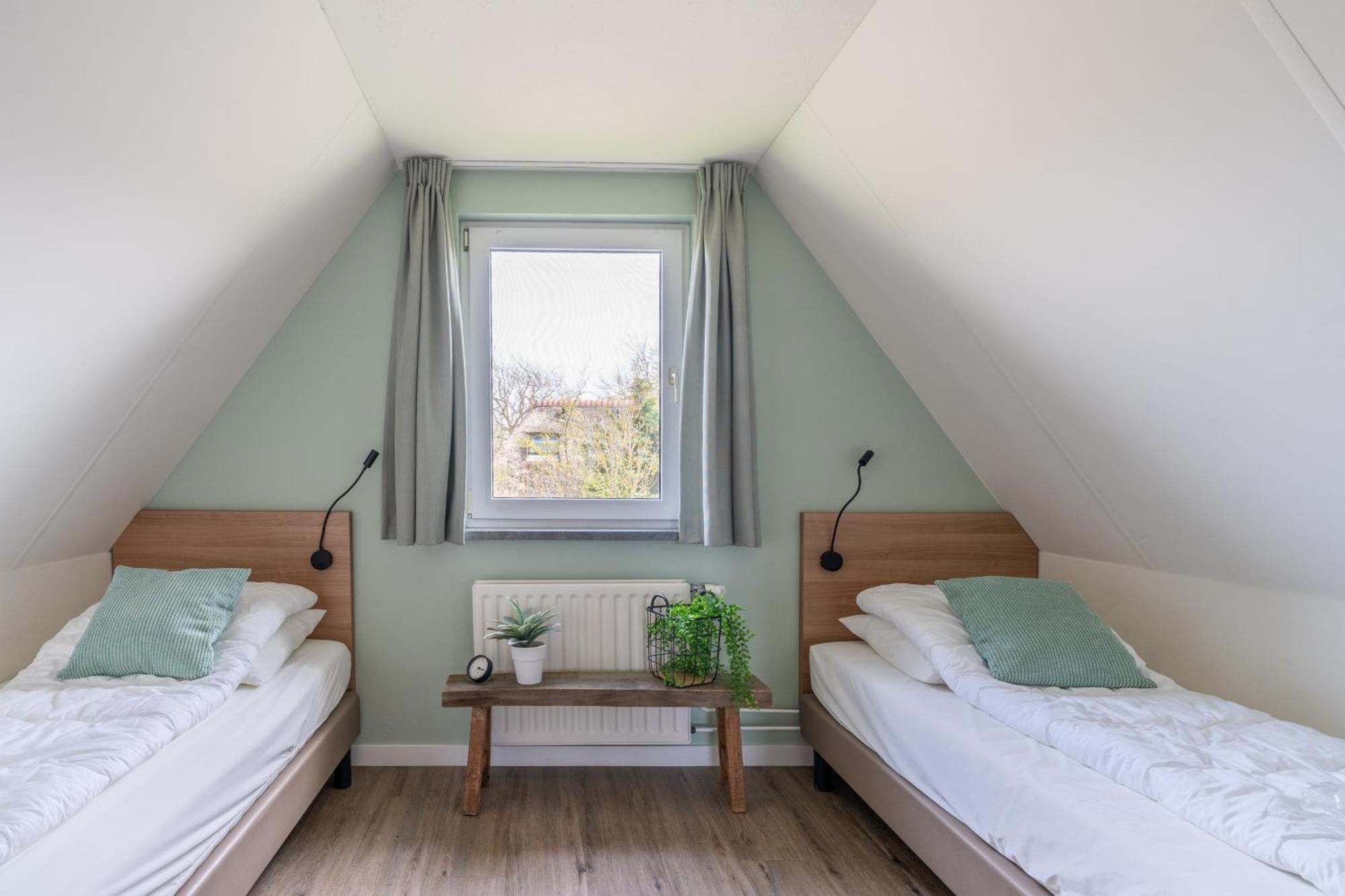 Villa Nieuwlanderweg 75 De Waal Esterno foto